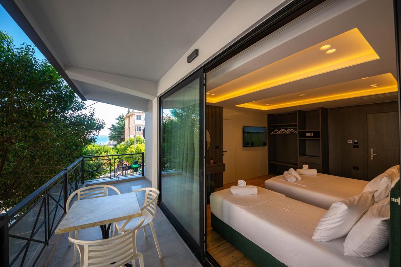 Hotel Lili-1 Saranda Zewnętrze zdjęcie